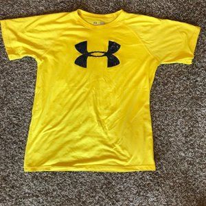 🆕 yellow under armour t shirt